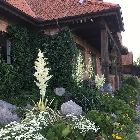 Stara Owczarnia Feriegård *