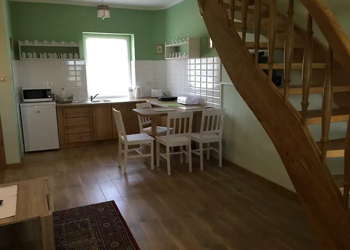 农家乐 Stara Owczarnia *